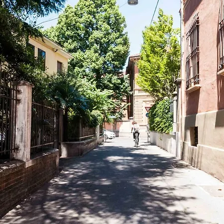 Casa San Vitale Apartment Bologna